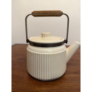 Vintage Kamenstein Inc Japan Stoneware Teapot Cream Ribbed Mid Century Modern Wo
